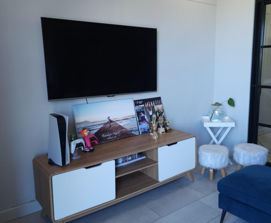 To Let 1 Bedroom Property for Rent in Sunridge Western Cape